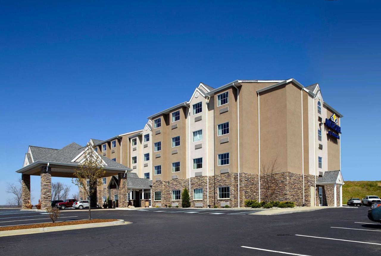 Microtel Inn & Suites By Wyndham St Clairsville - Wheeling St. Clairsville Екстериор снимка