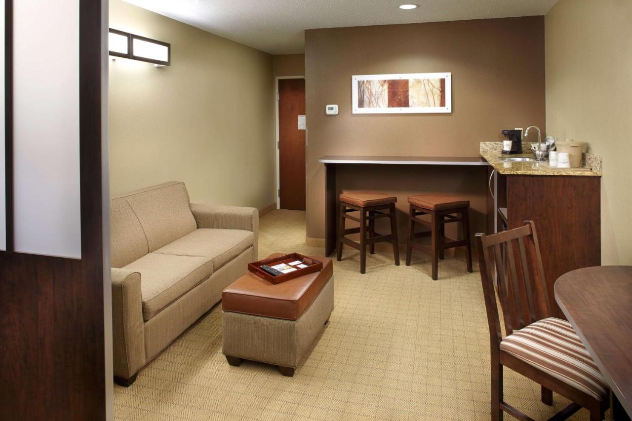 Microtel Inn & Suites By Wyndham St Clairsville - Wheeling St. Clairsville Екстериор снимка
