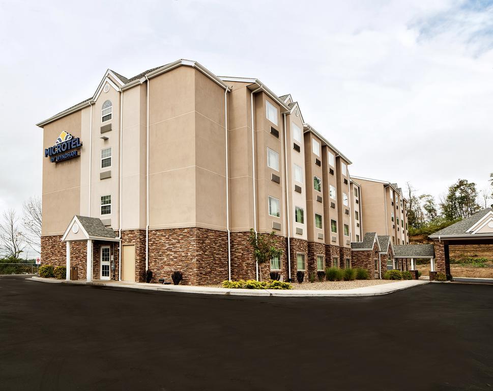 Microtel Inn & Suites By Wyndham St Clairsville - Wheeling St. Clairsville Екстериор снимка